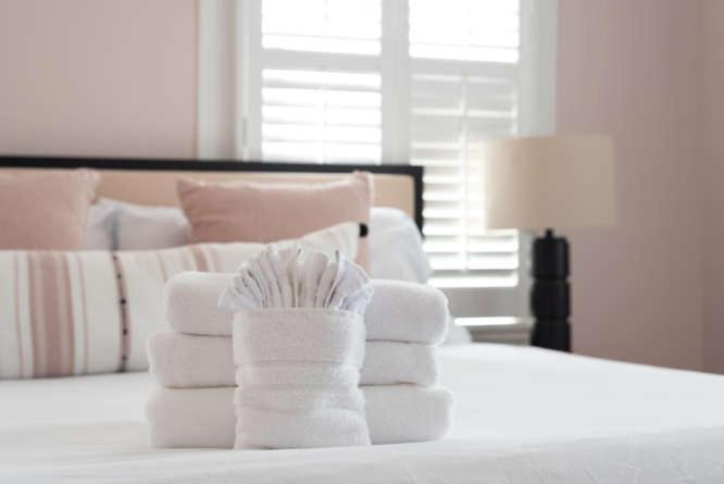 Hotel The Quarters On Spring à Charleston Extérieur photo
